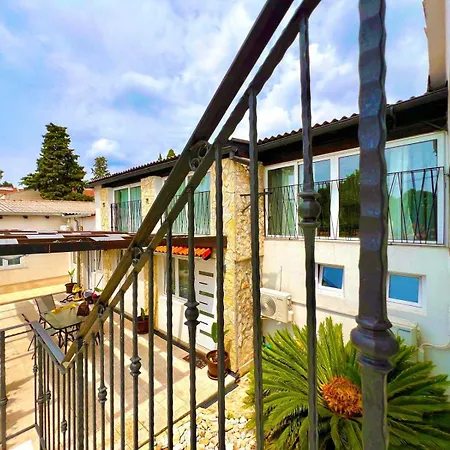 Mareazzuro App Apartmán