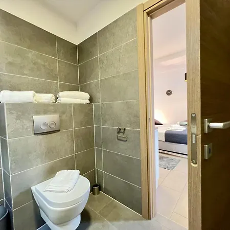 Mareazzuro App Apartmán Pula
